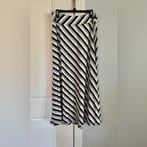 New Directions Women’s Stretchy Stripe Shirt Size Large